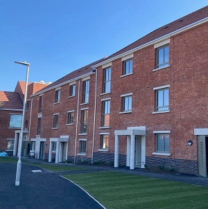 Front view of homes in St Margarets Way in Leverstock Green